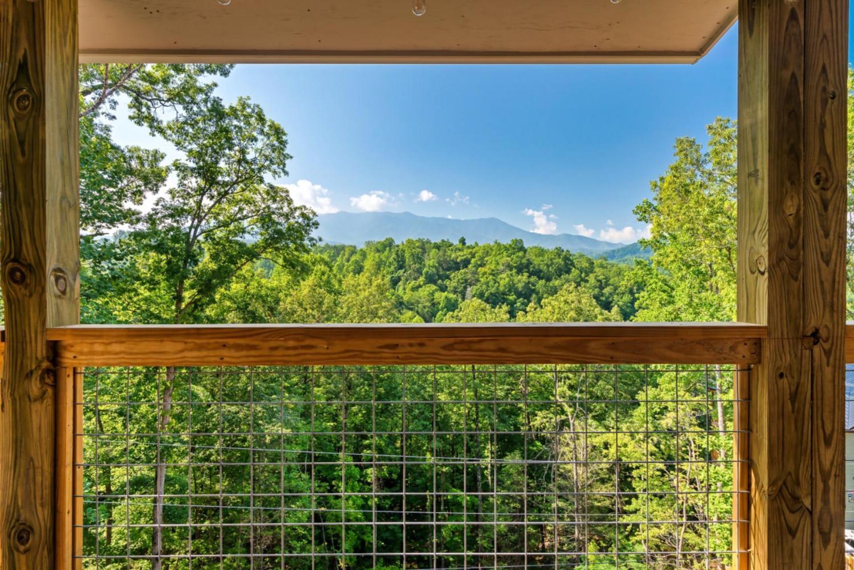 Tranquil Mountain Getaway By Ghosal Luxury Lodging Gatlinburg Exterior photo